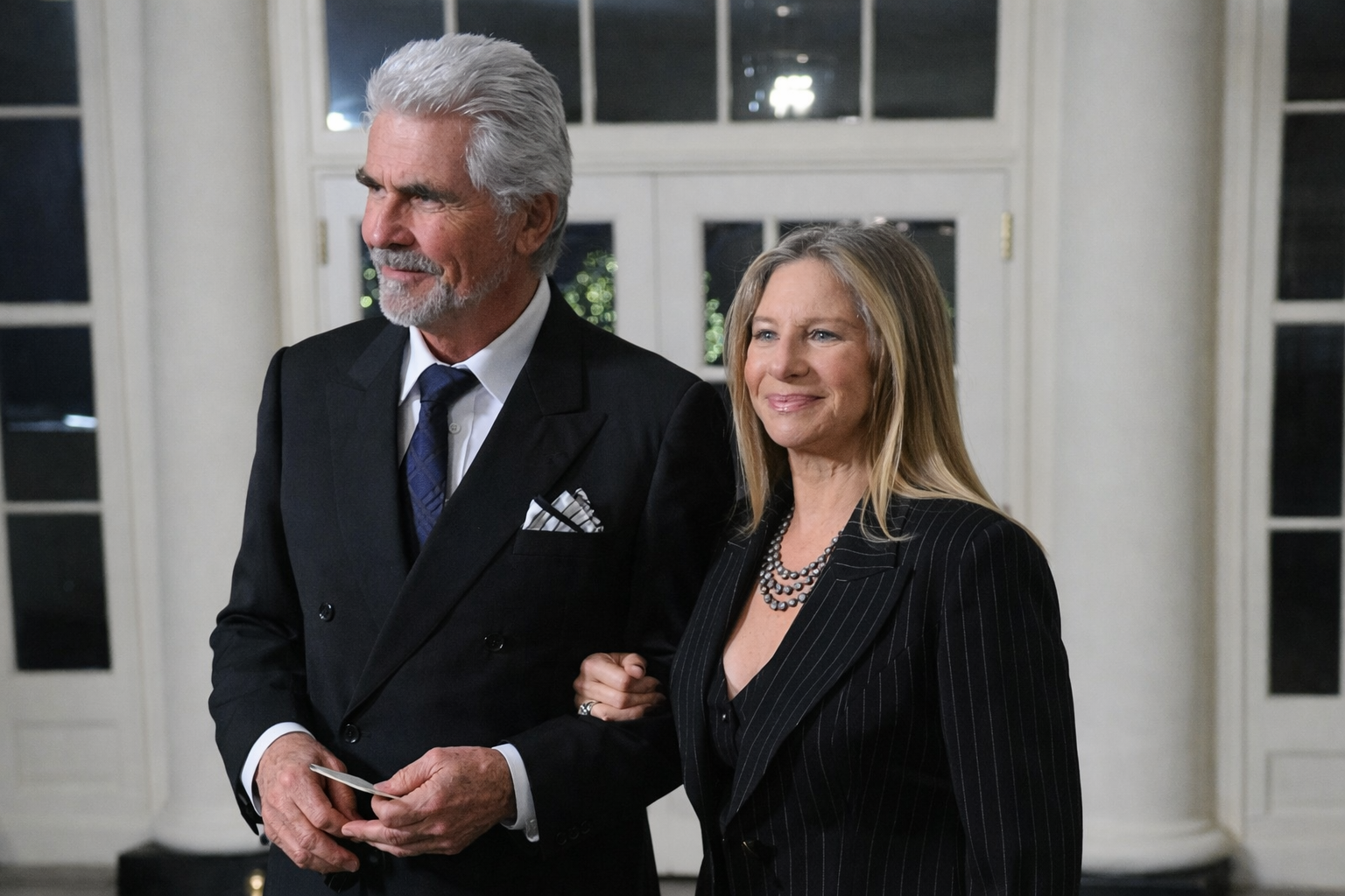 James Brolin Ehepartnerin: Alles, was Sie über sein Liebesleben wissen müssen